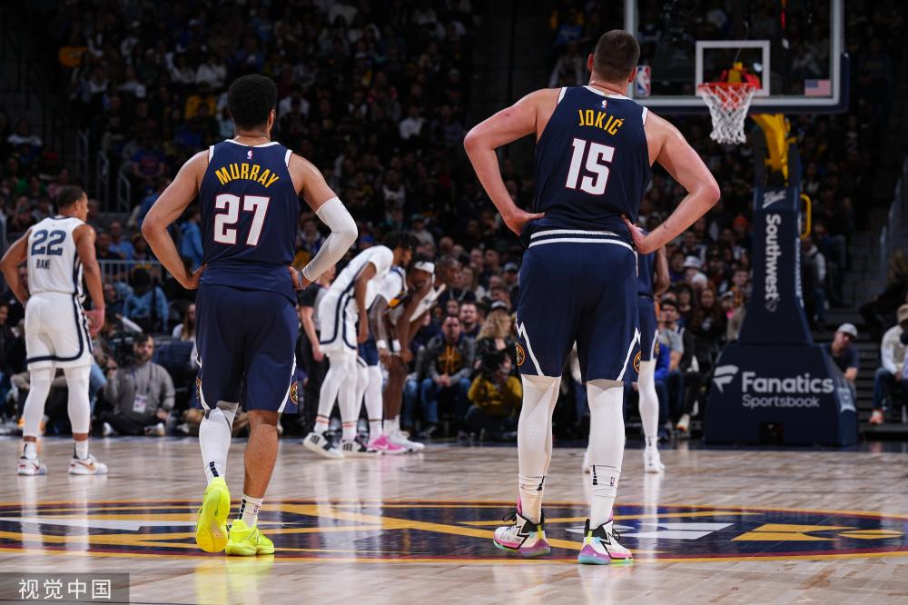 他在美国的 他在美国的