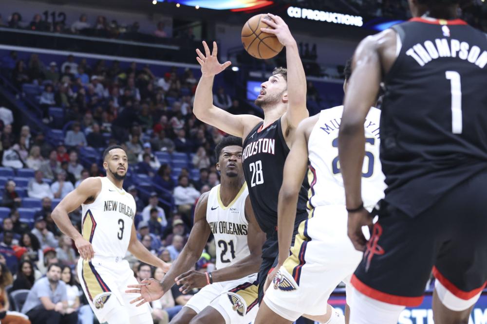 他在边路的 他在边路的