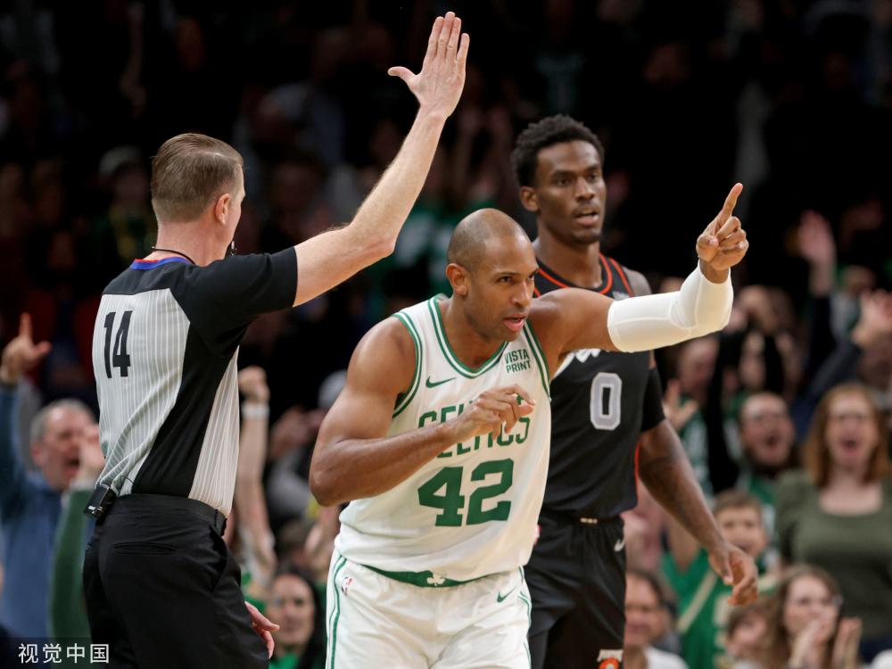 神领袖与执 神领袖与执